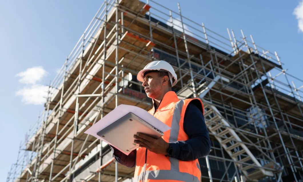 Construction accountants