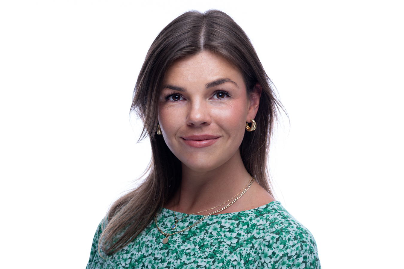 Crest Accountants Headshot Elena Wolsey